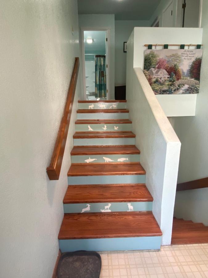 Trinity Escapes - Two Bedroom Two Bathroom Full Apartment Near Airport Anchorage Exterior photo